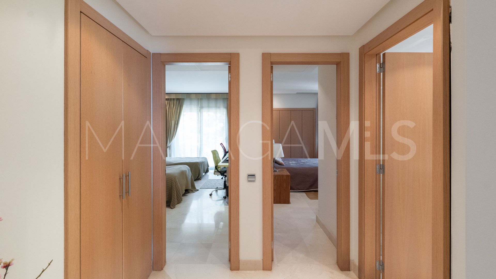 For sale Marbella Golden Mile apartment