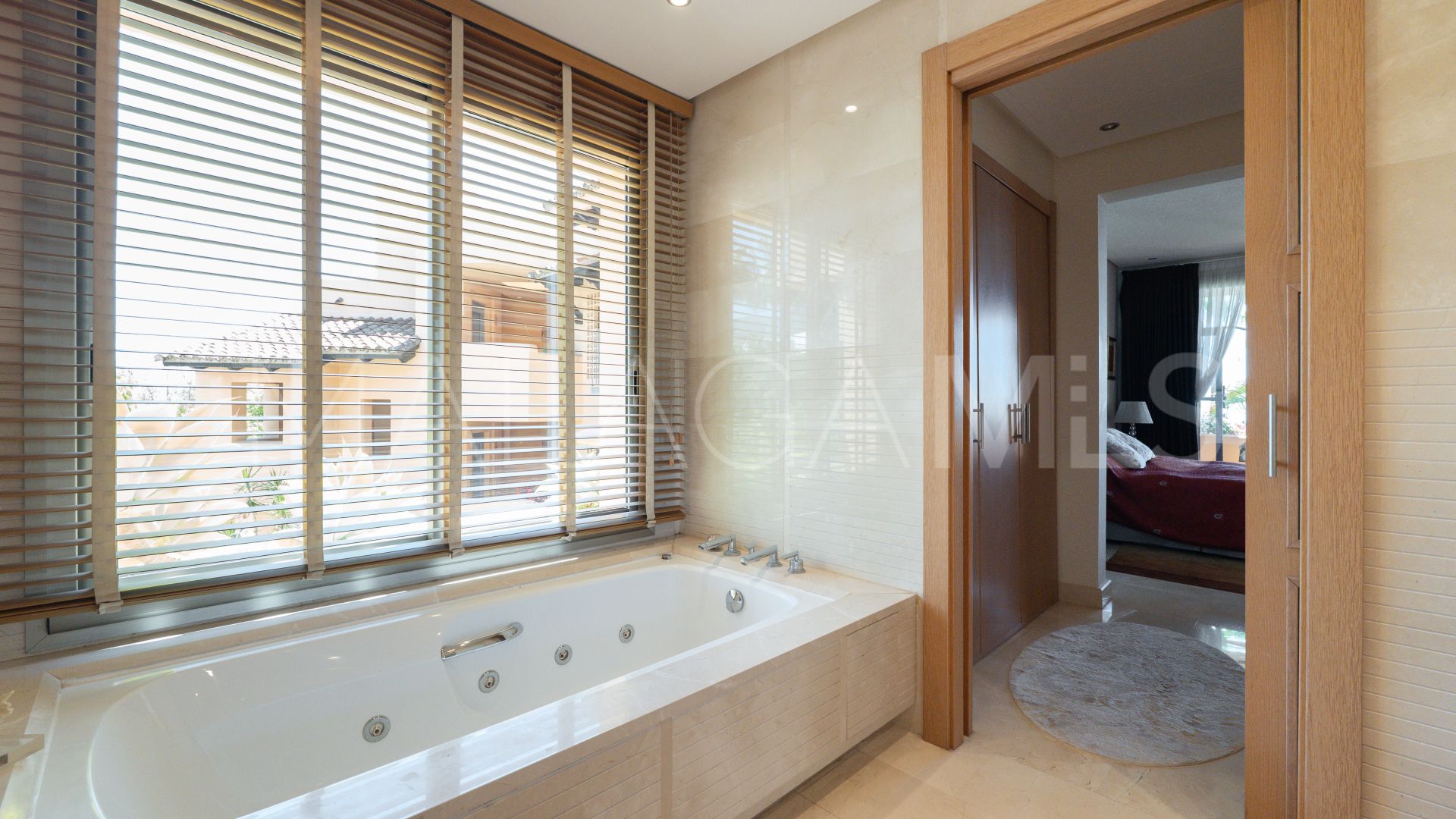 For sale Marbella Golden Mile apartment