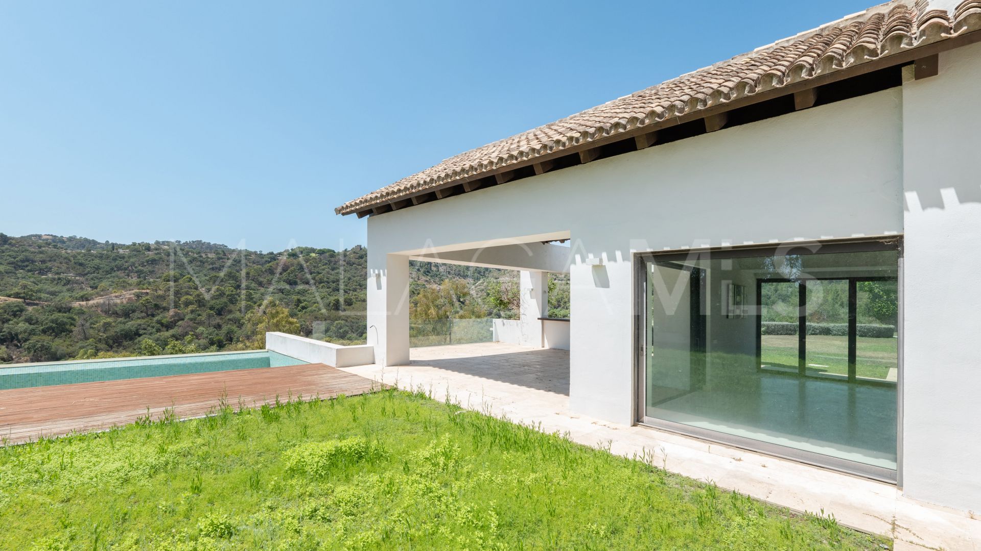 Se vende villa in Los Arqueros de 6 bedrooms