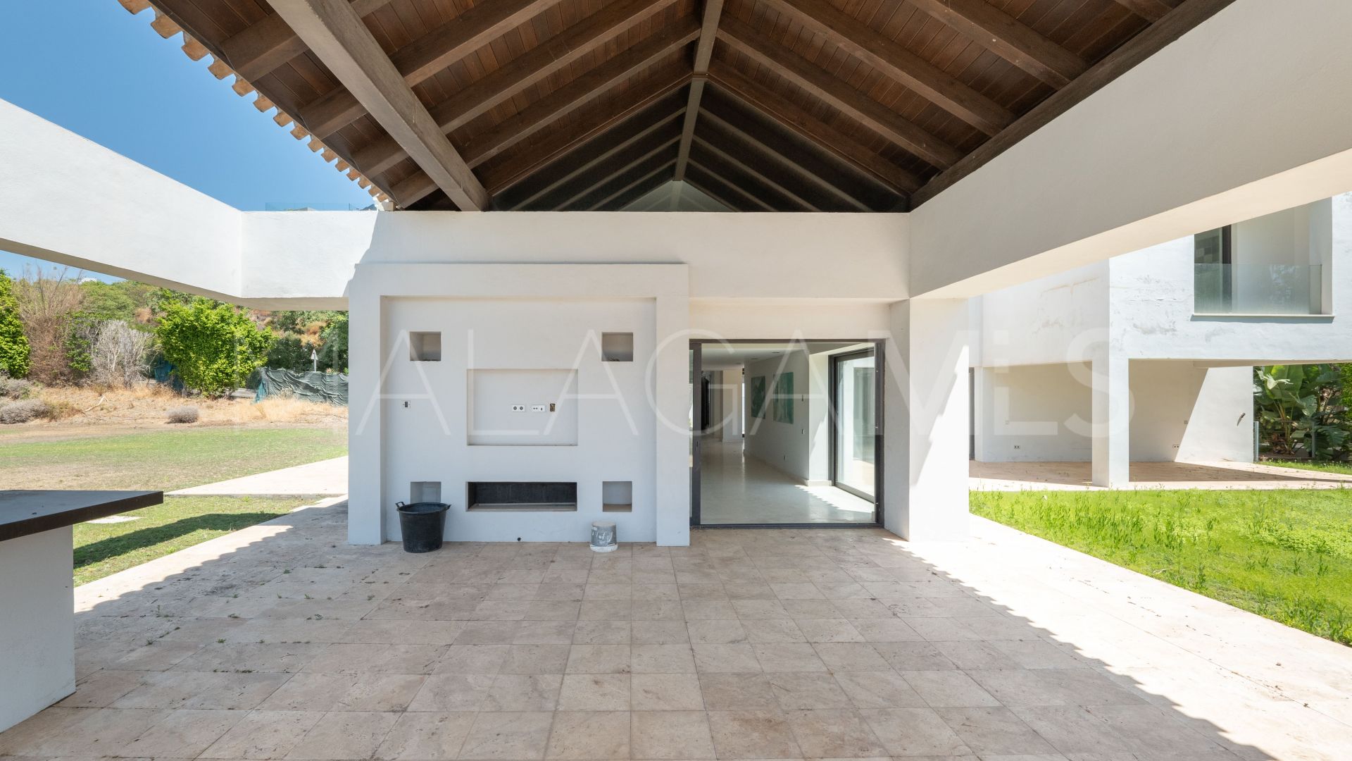 Villa for sale in Los Arqueros