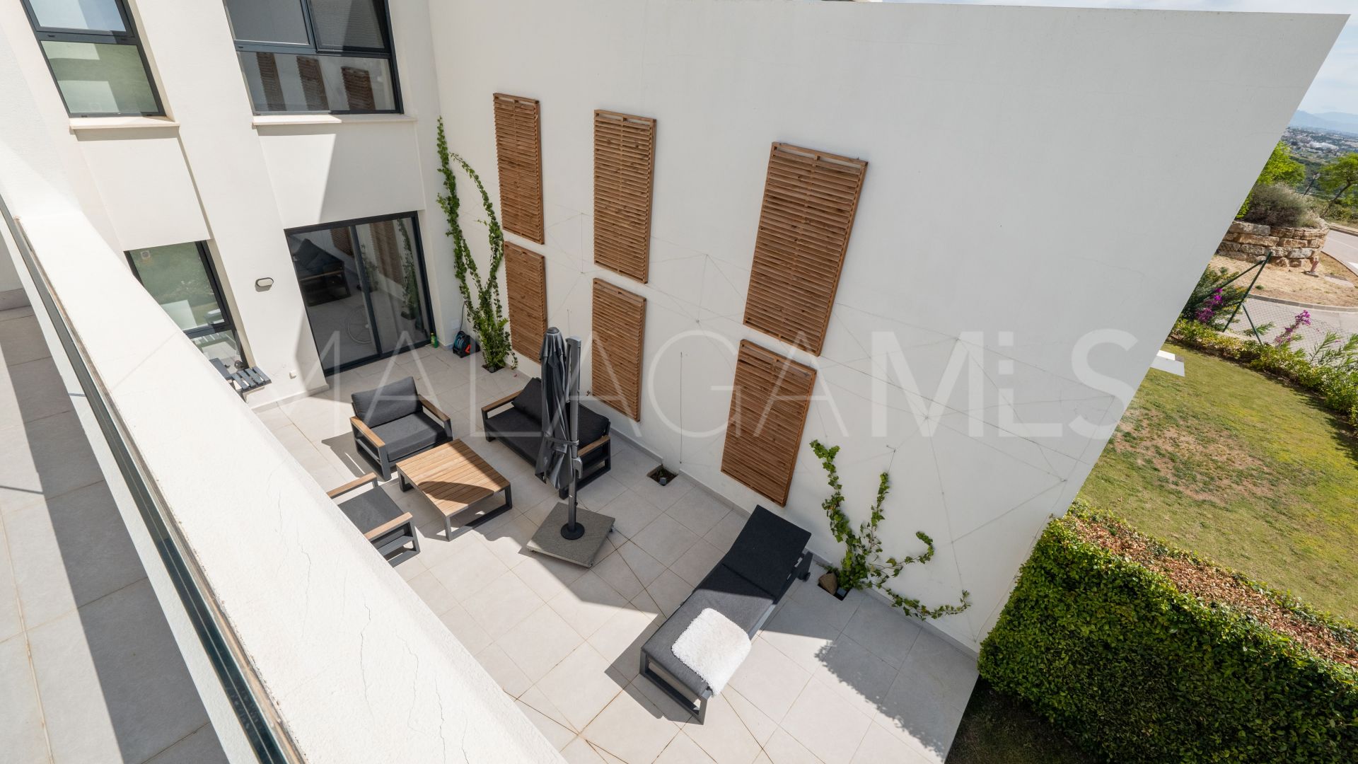 Maison de ville for sale in Casares Golf