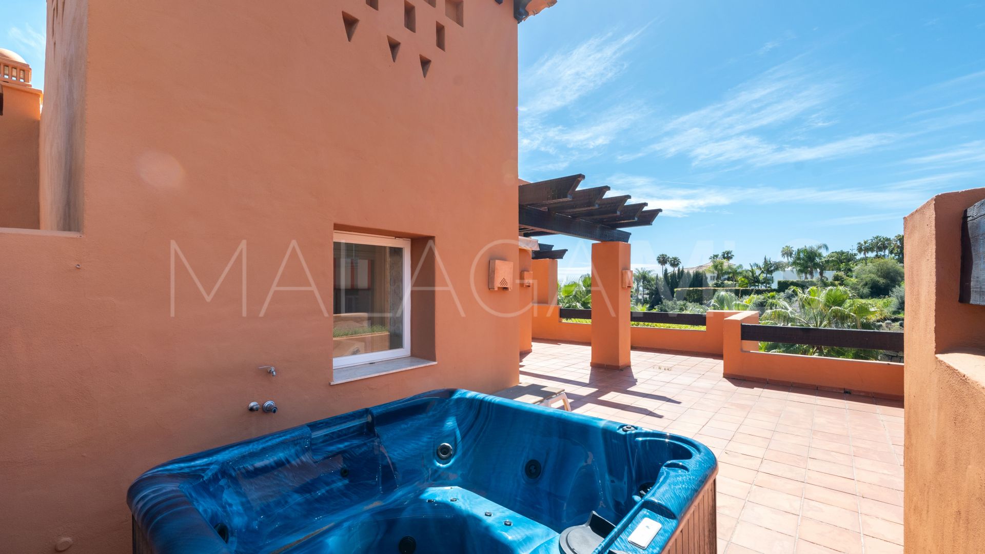 Tvåvånings takvåning for sale in Alminar de Marbella