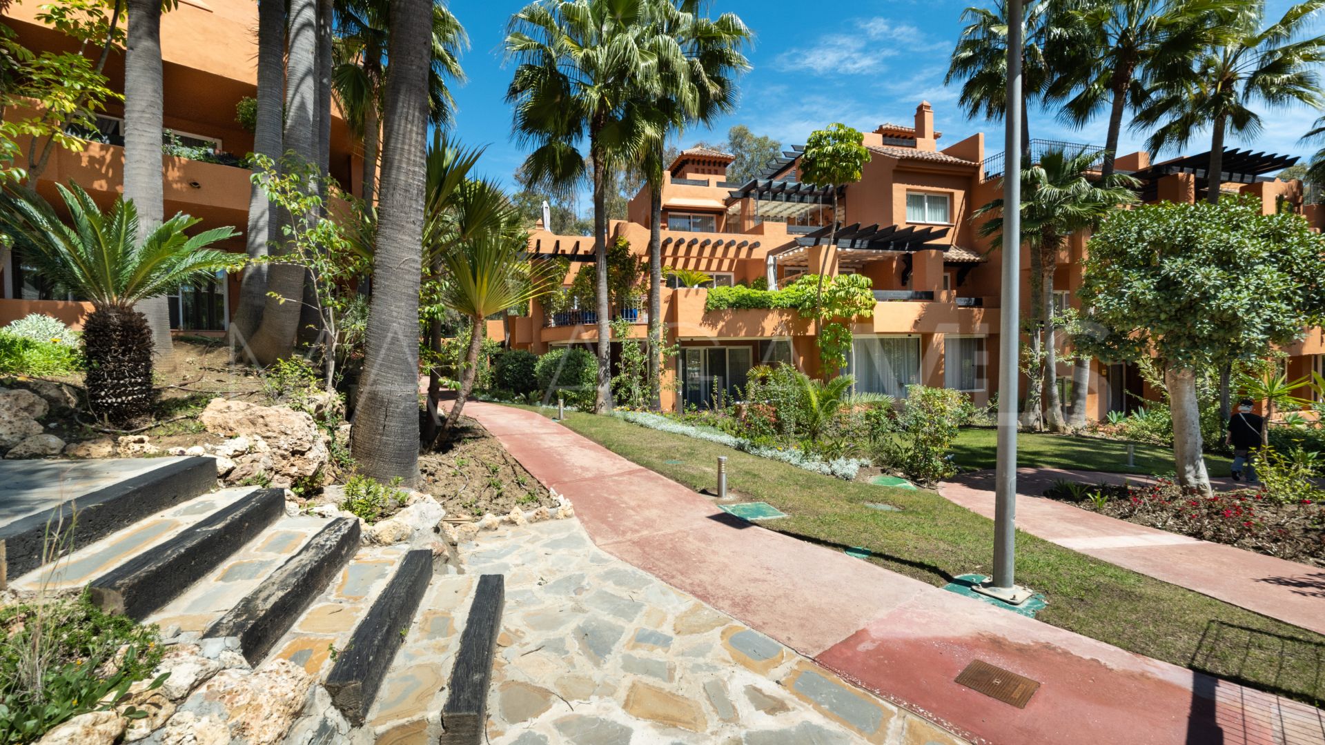 Tvåvånings takvåning for sale in Alminar de Marbella