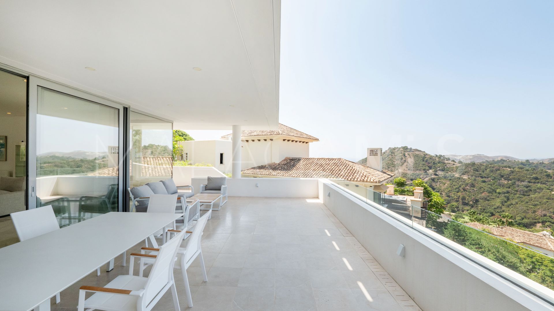 Villa for sale in Los Arqueros