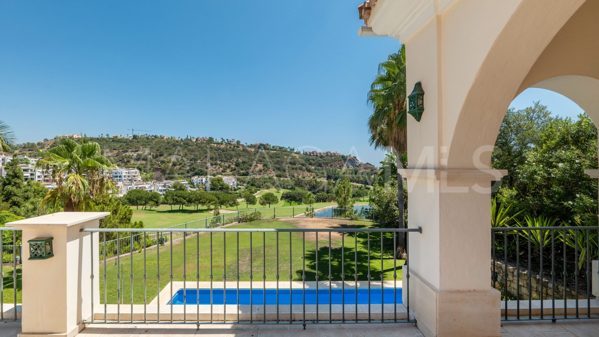 Villa for sale in Los Arqueros