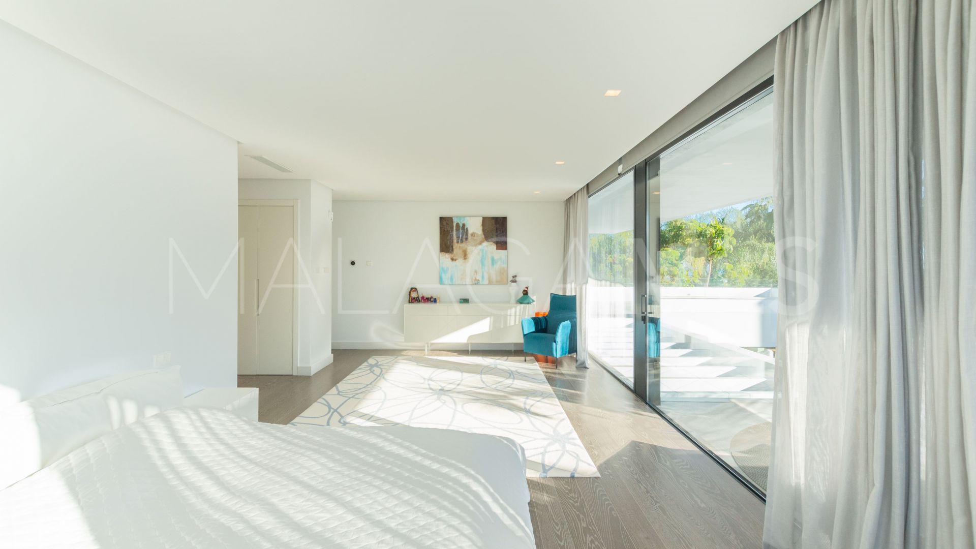 For sale 5 bedrooms villa in Mirabella Hills