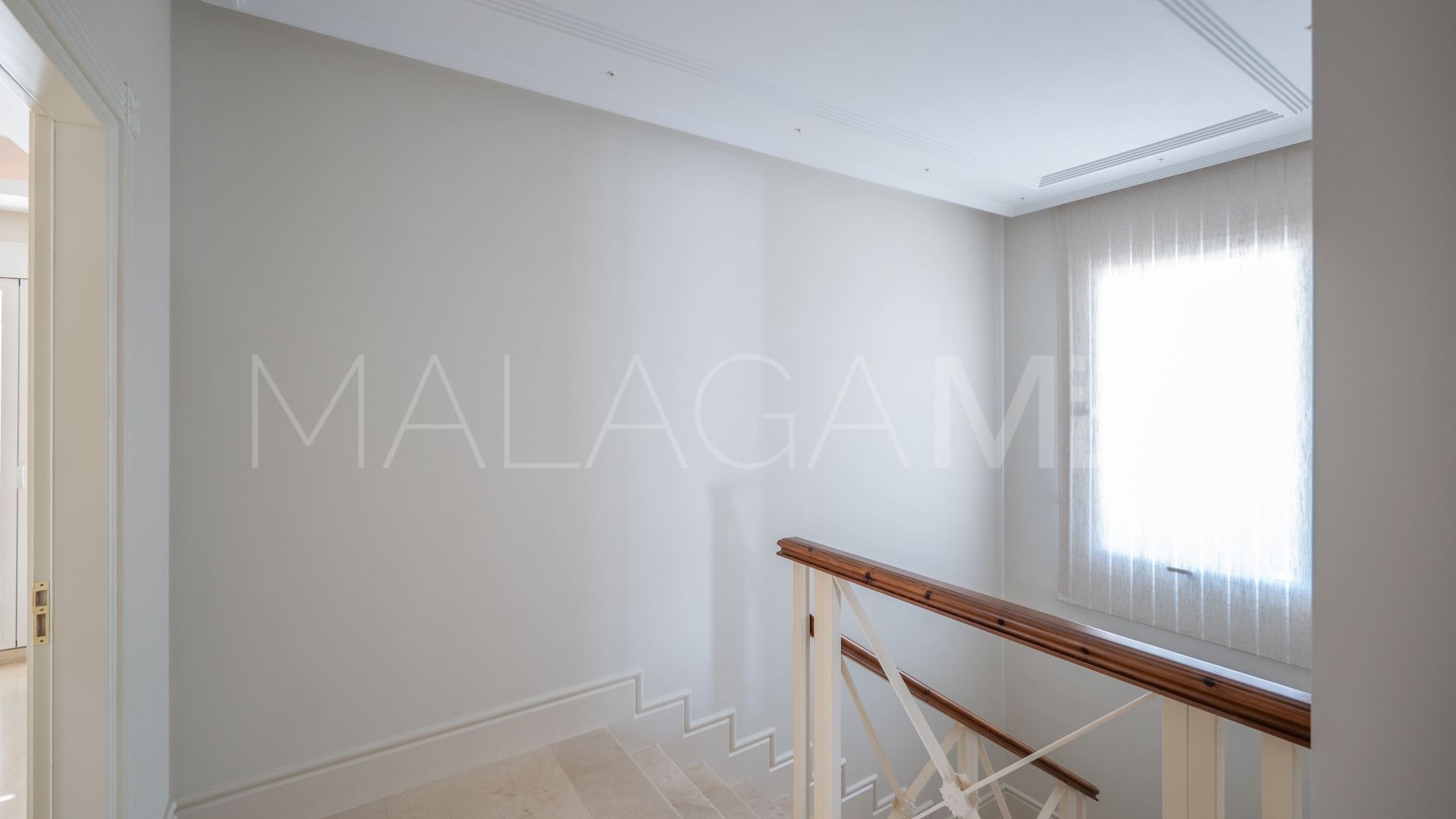 Villa for sale in Los Altos de los Monteros