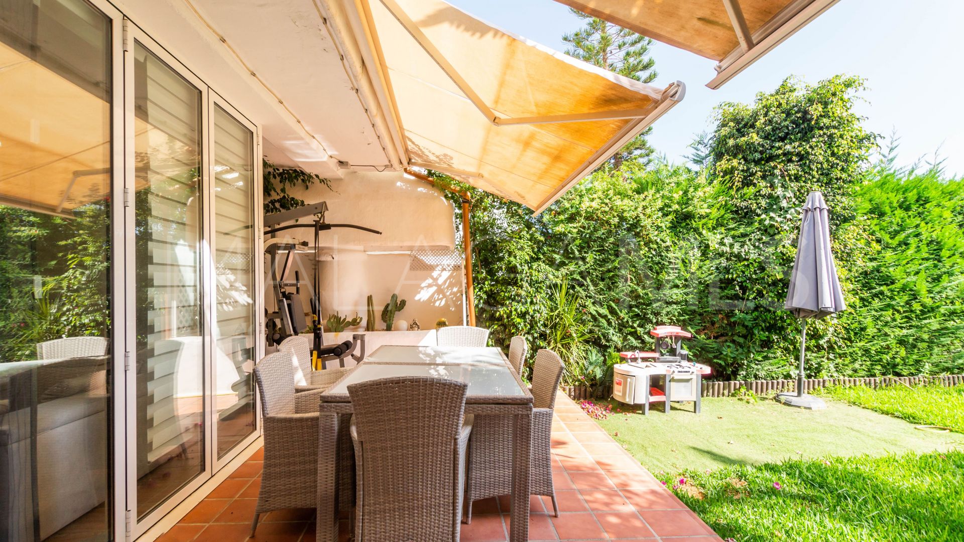 Maison de ville for sale in Bahia de Marbella