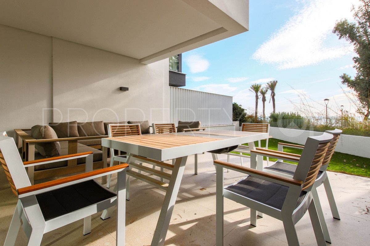 For sale town house in Estepona with 3 bedrooms