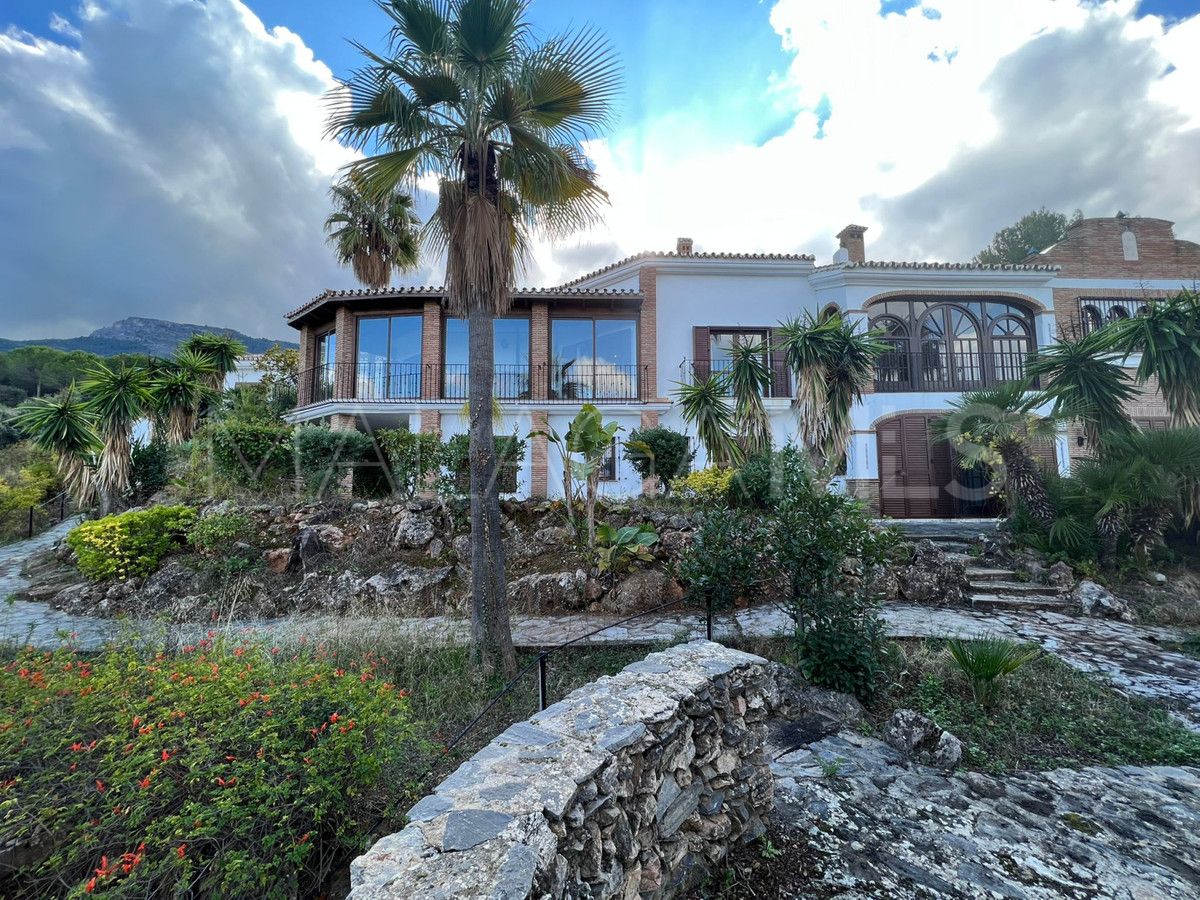 Alhaurin el Grande, villa with 12 bedrooms a la venta