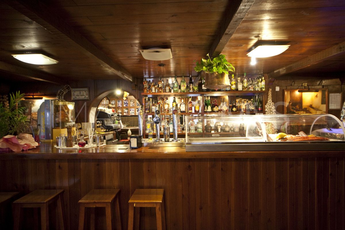 Bar for sale in Marbella - Puerto Banus