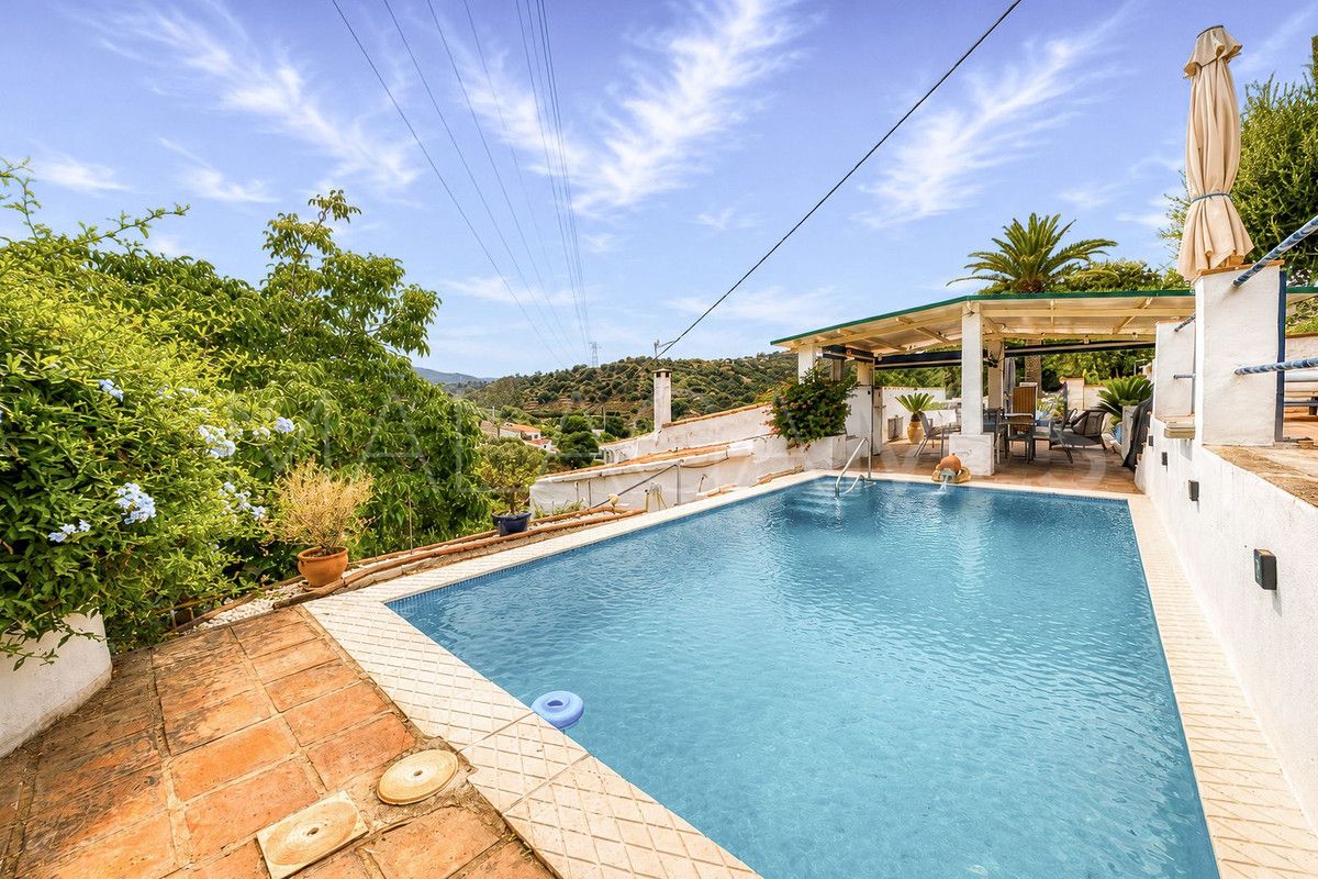 Villa for sale in Alhaurin el Grande