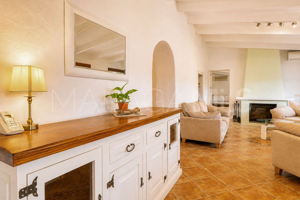 Villa for sale in Alhaurin el Grande