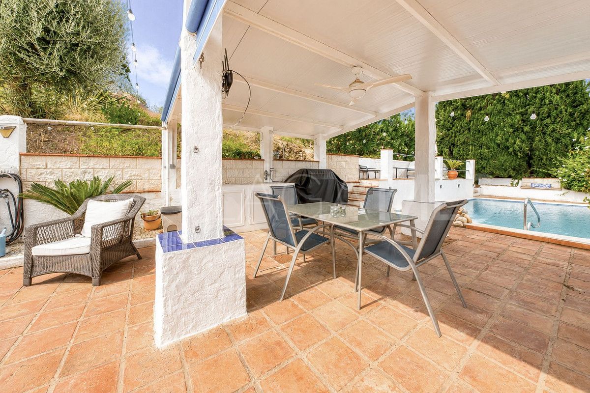 Villa for sale in Alhaurin el Grande