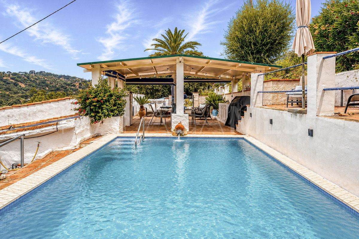 Villa for sale in Alhaurin el Grande