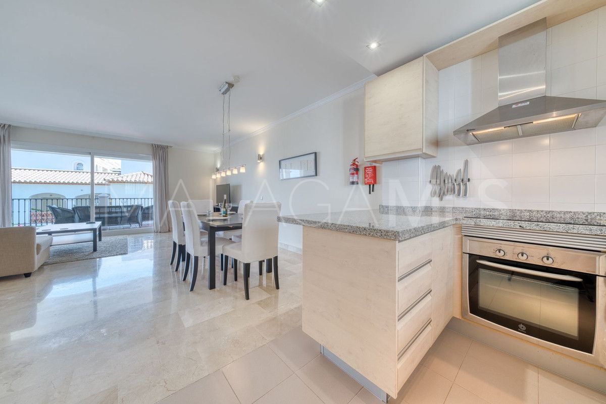 Apartamento planta baja for sale in Calahonda