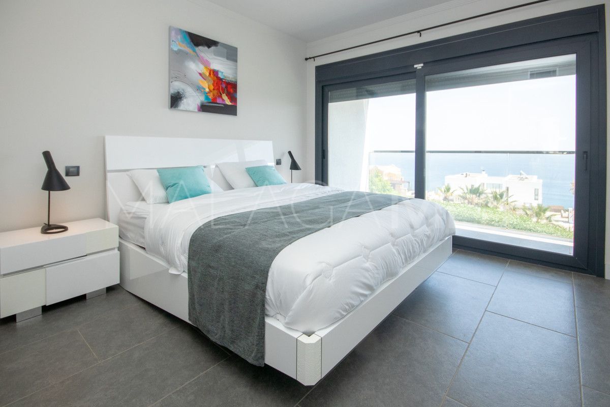 La Duquesa villa for sale