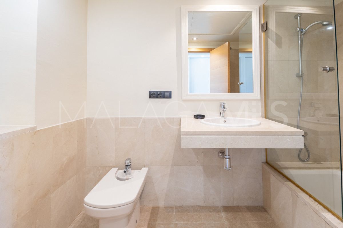 La Duquesa villa for sale