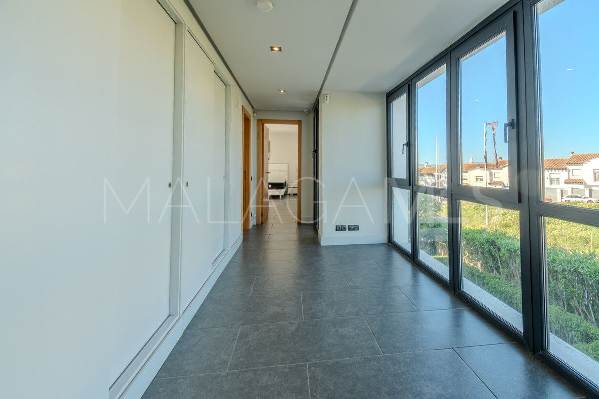 La Duquesa villa for sale