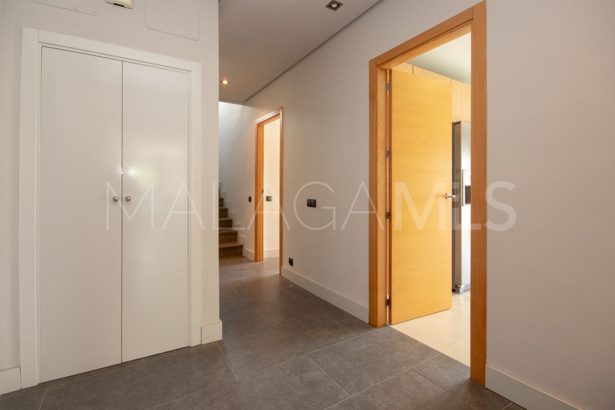 La Duquesa villa for sale