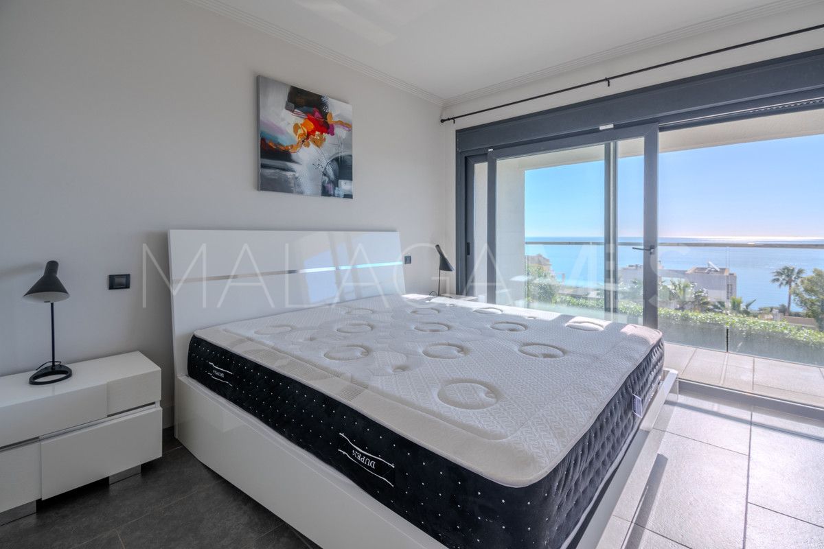 La Duquesa villa for sale