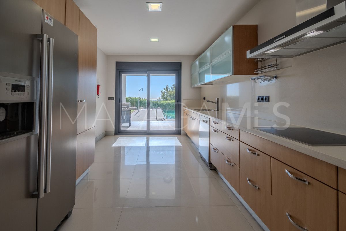 La Duquesa villa for sale