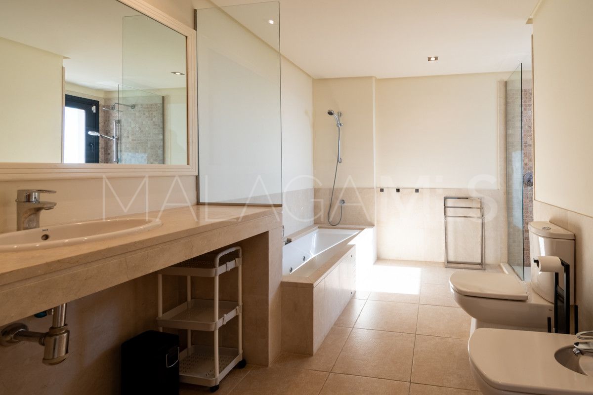 La Duquesa villa for sale