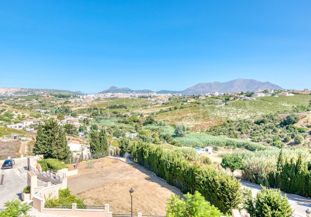 Reihenhaus for sale in La Duquesa