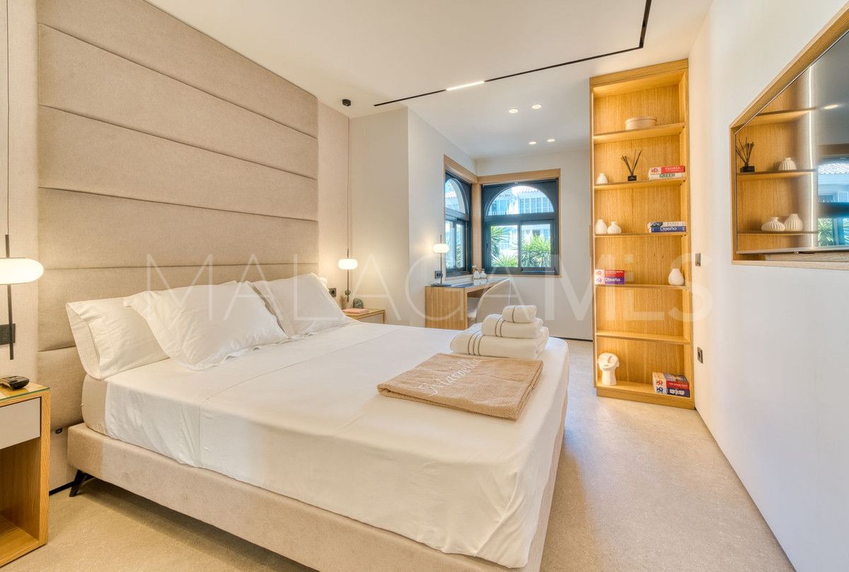 Lägenhet for sale in Marbella - Puerto Banus