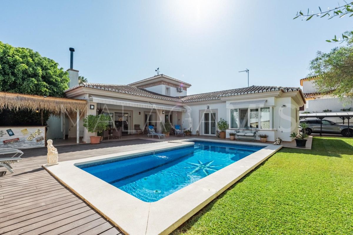 Villa for sale in Sierrezuela