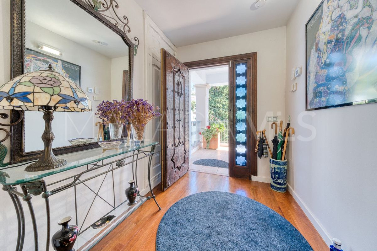 Villa for sale in Sierrezuela