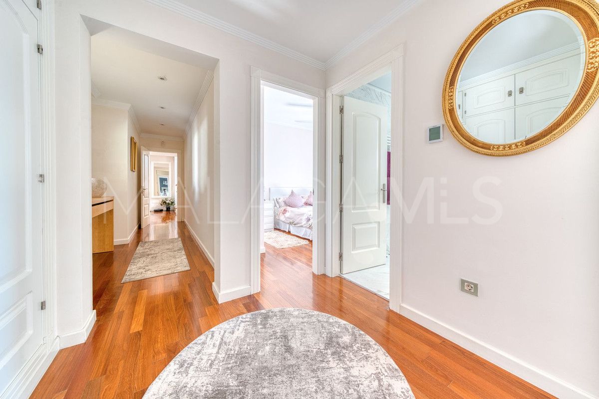 Villa for sale in Sierrezuela