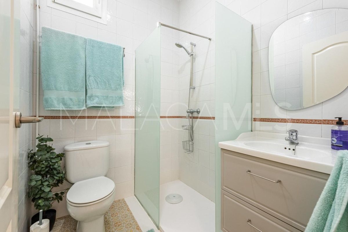 Villa for sale in Sierrezuela