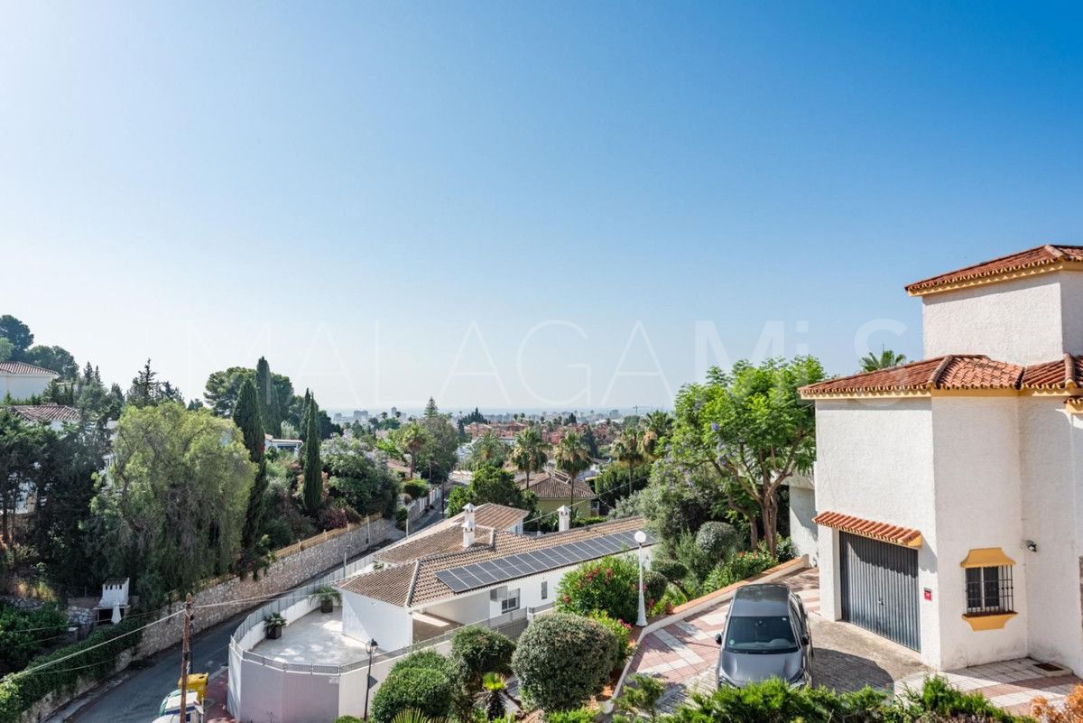 Villa for sale in Sierrezuela