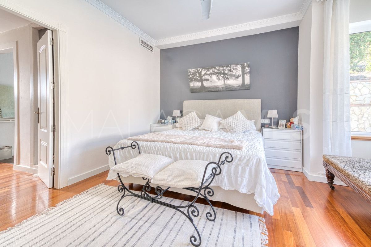 Villa for sale in Sierrezuela