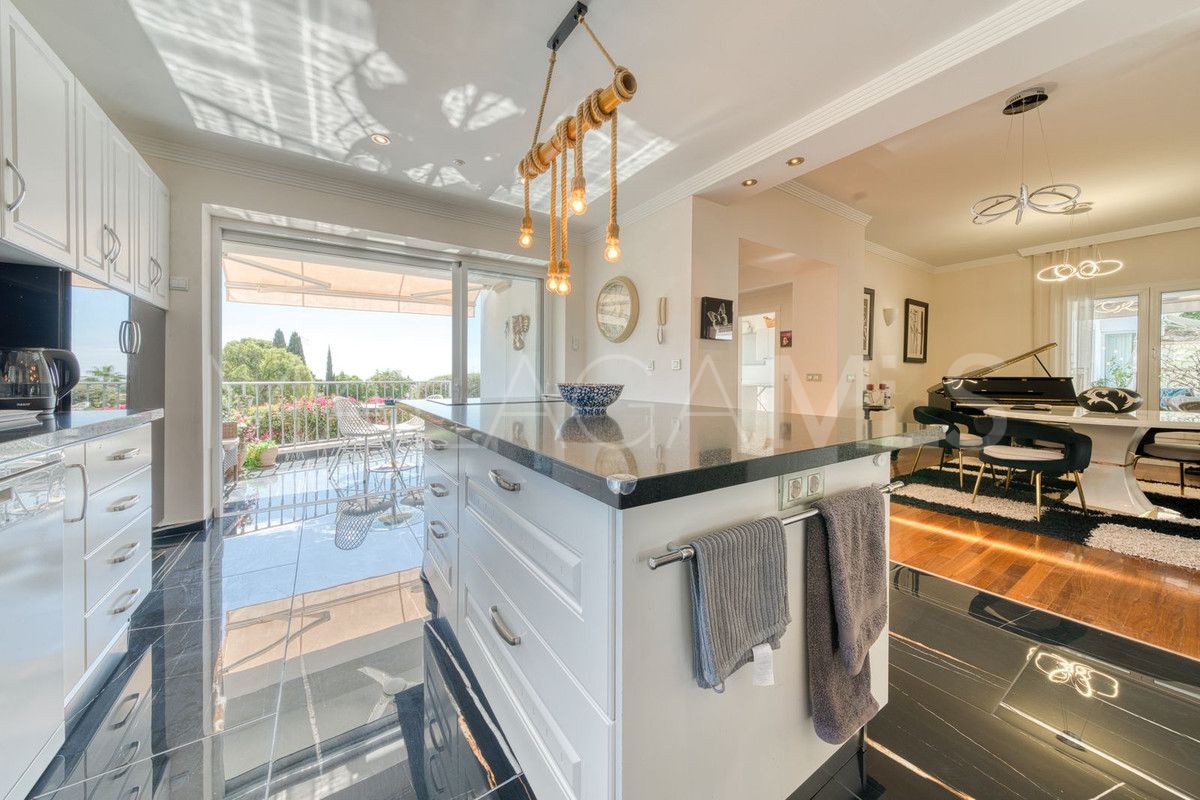 Villa for sale in Sierrezuela