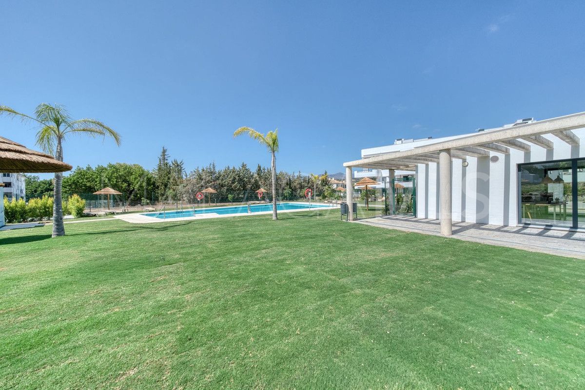 Erdgeschosswohnung for sale in Estepona