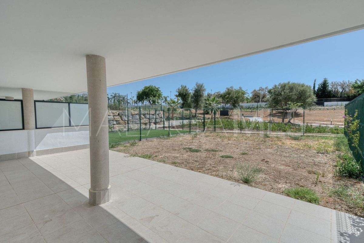Erdgeschosswohnung for sale in Estepona