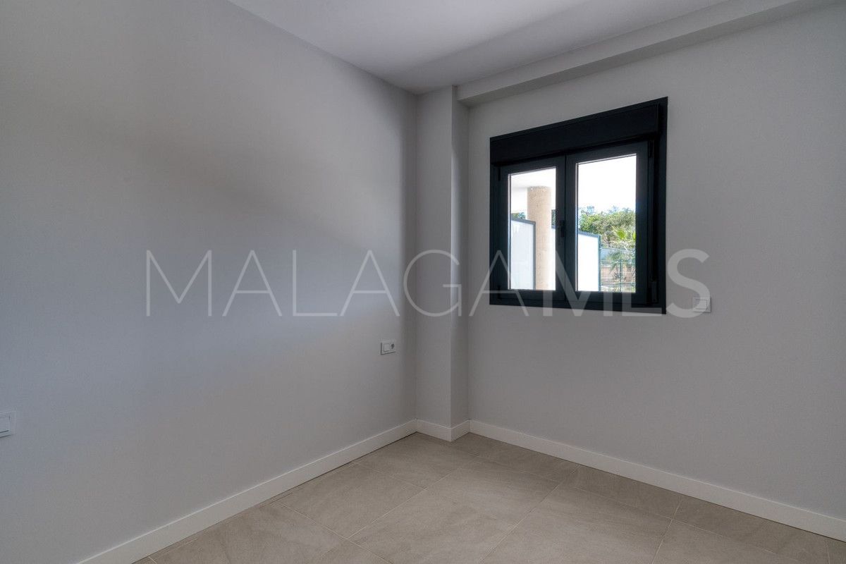 Erdgeschosswohnung for sale in Estepona