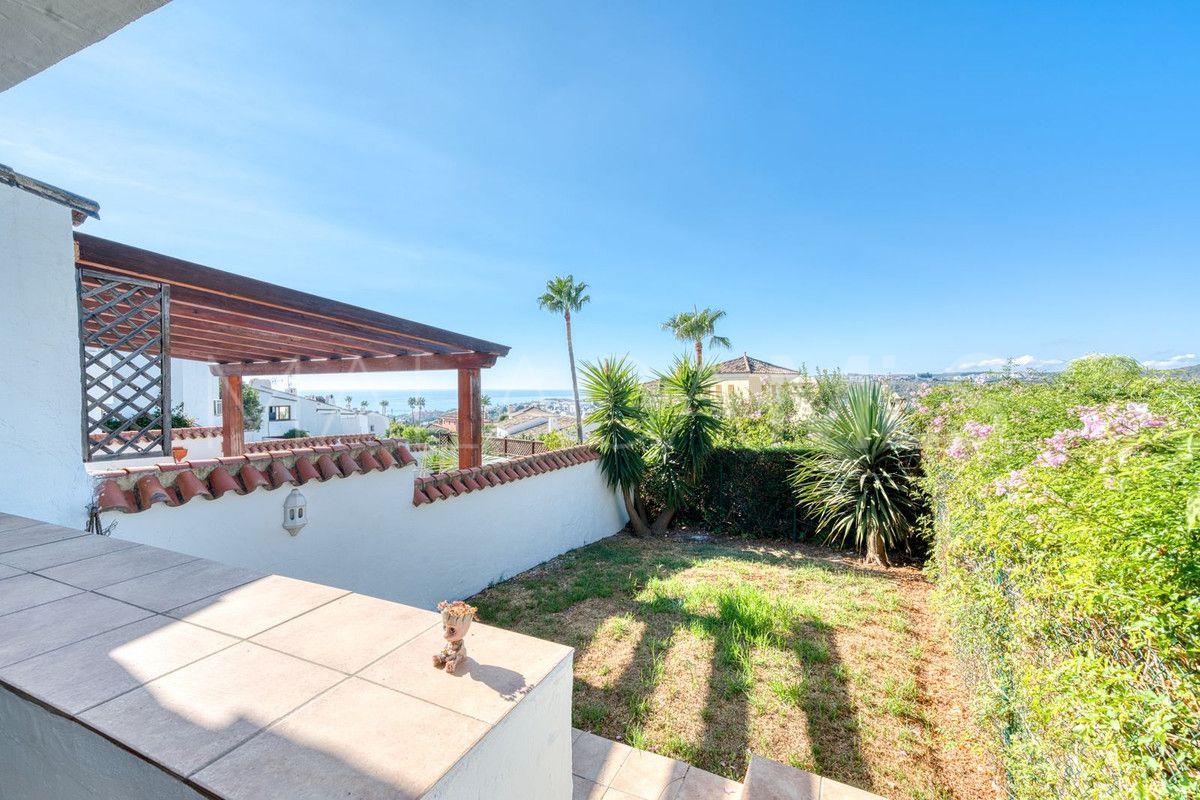 Maison de ville for sale in La Duquesa