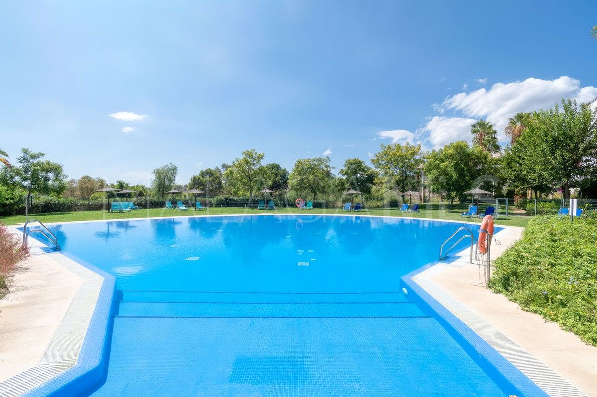 Villa for sale in Benahavis