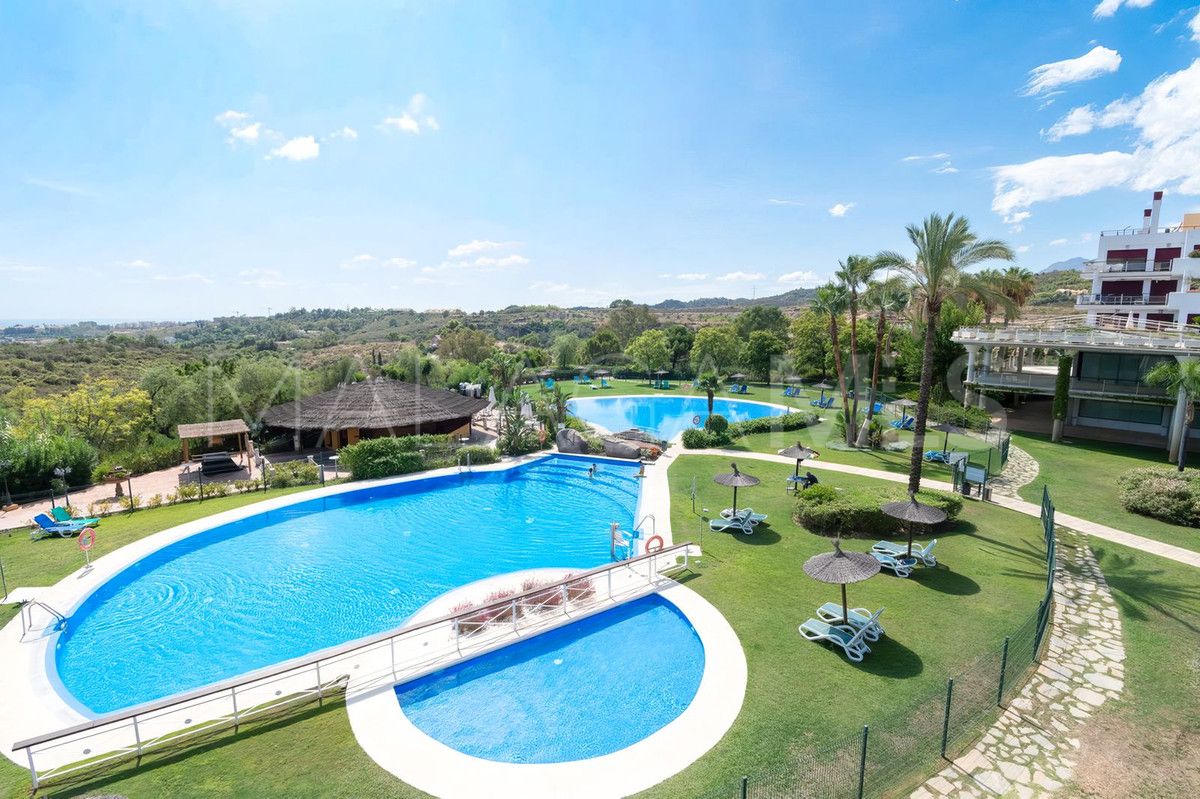 Villa for sale in Benahavis