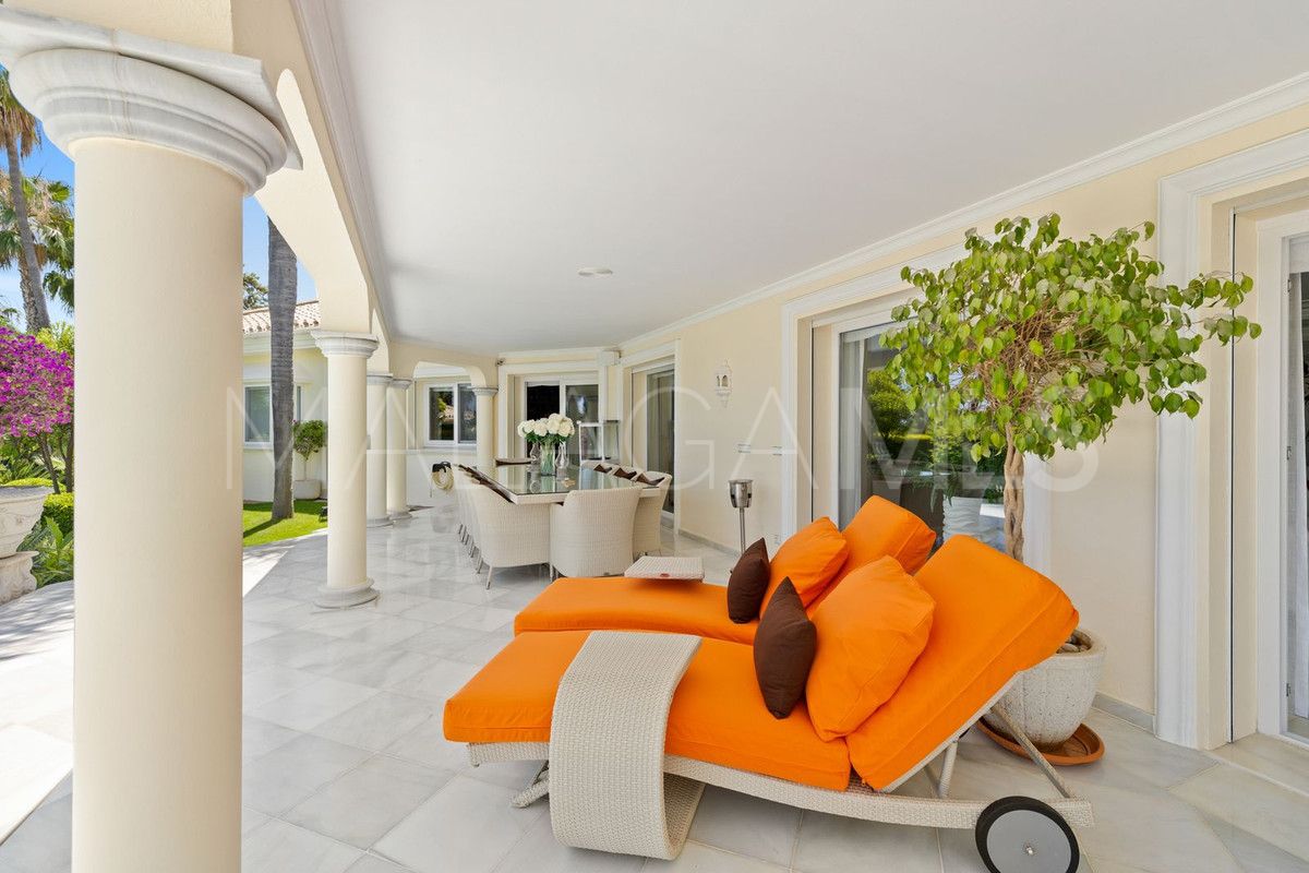 Villa with 6 bedrooms for sale in Nueva Andalucia