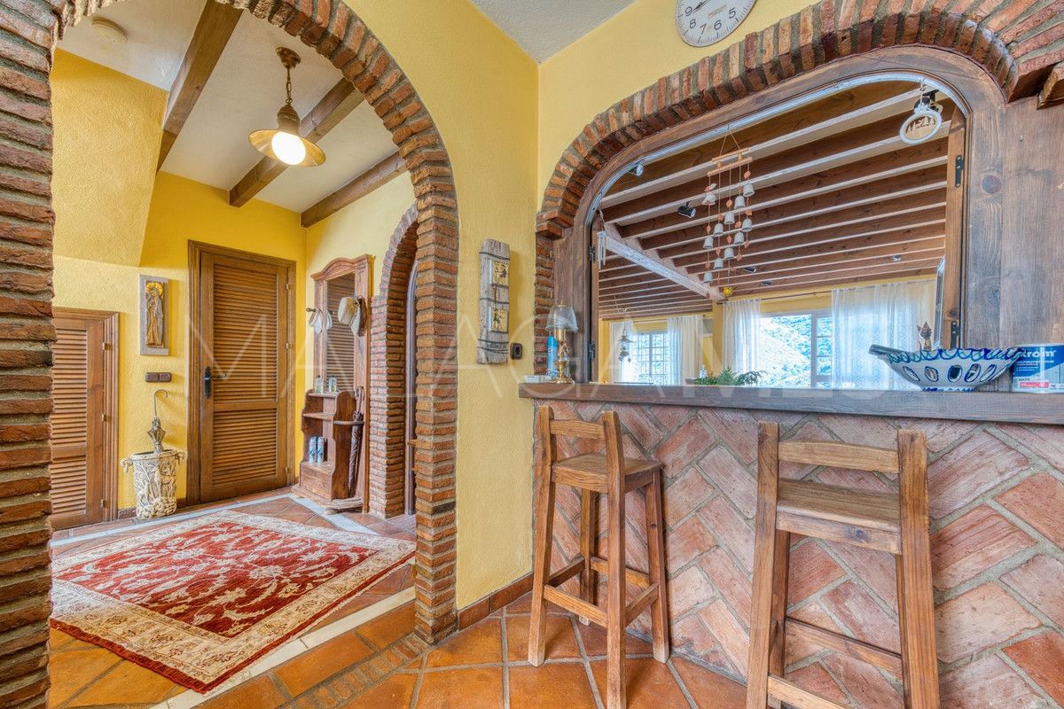 Se vende adosado in Benahavis with 3 bedrooms