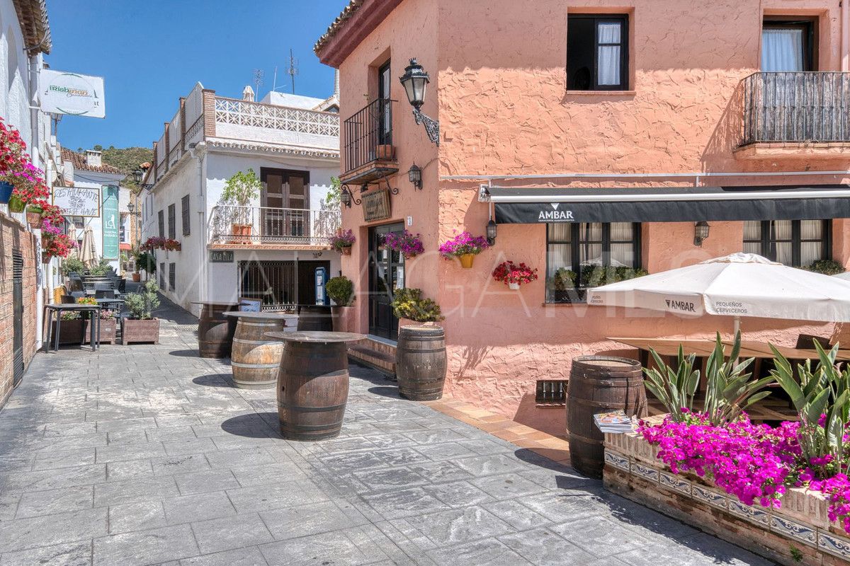 Se vende adosado in Benahavis with 3 bedrooms