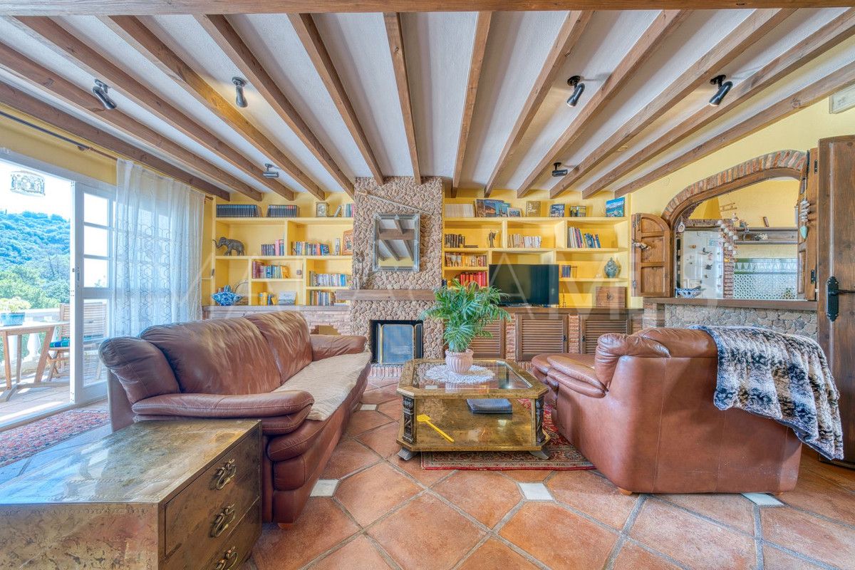 Se vende adosado in Benahavis with 3 bedrooms