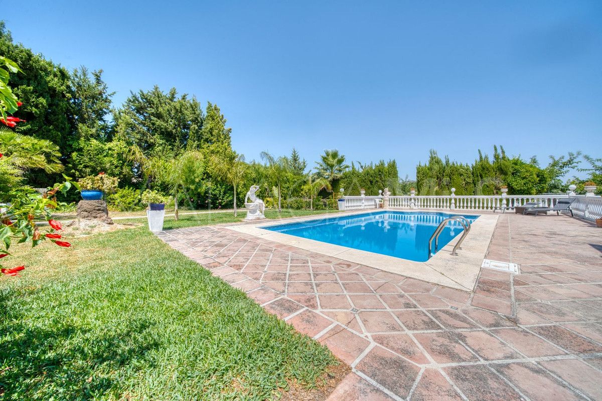 Villa for sale in Alhaurin el Grande