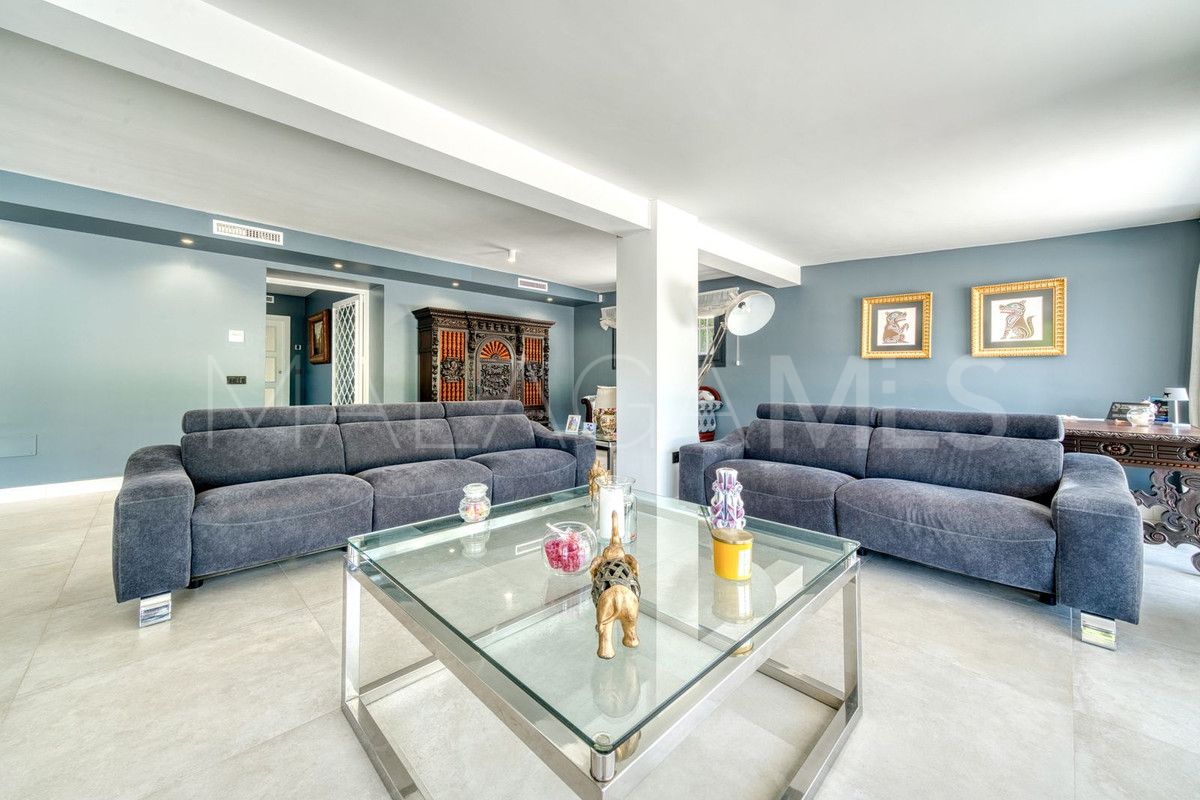 Villa for sale in Alhaurin el Grande