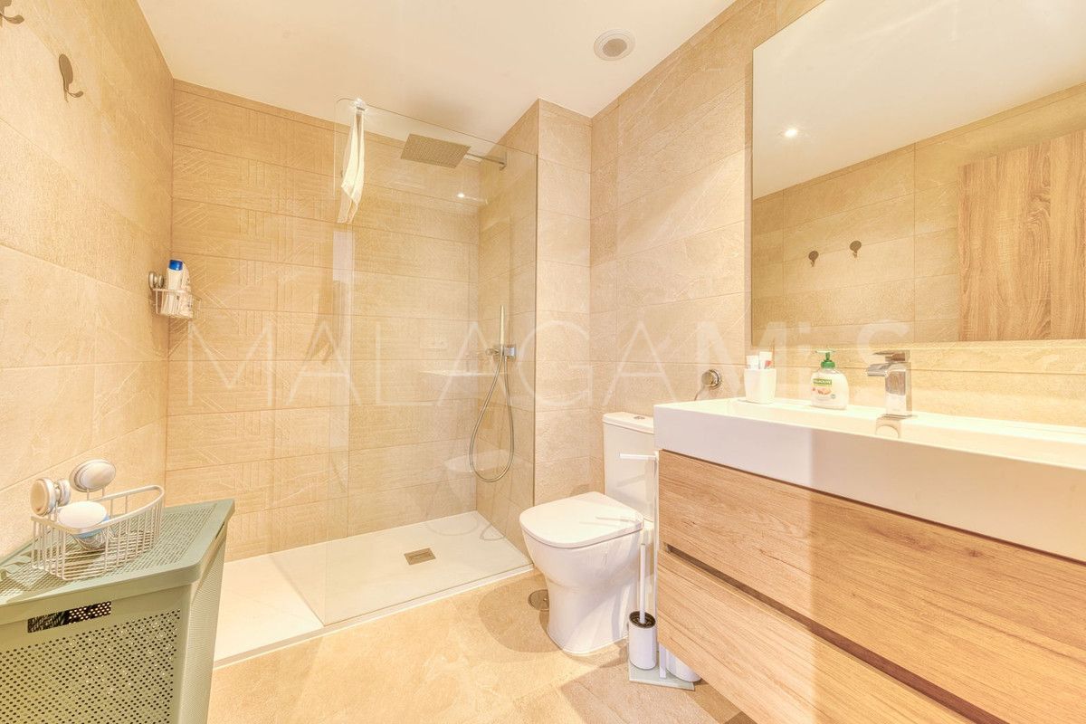 Ático for sale with 2 bedrooms in Estepona