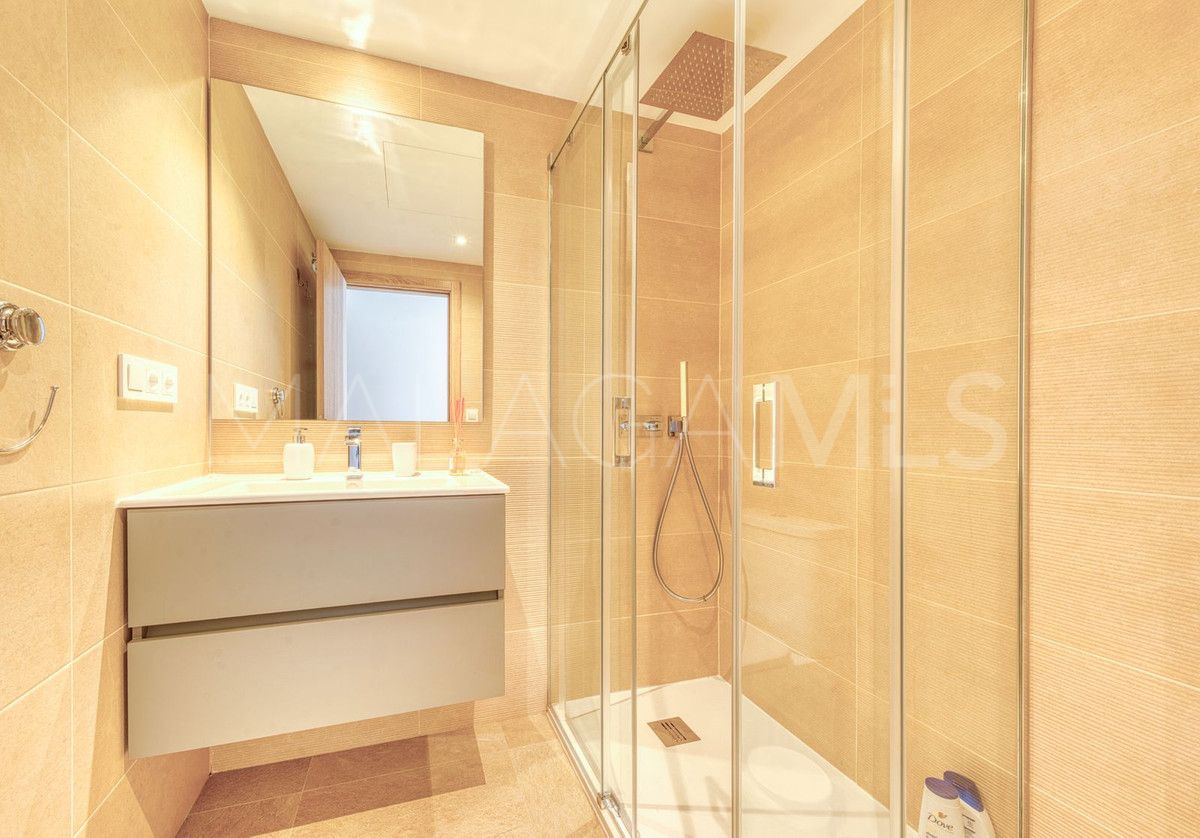 Ático for sale with 2 bedrooms in Estepona